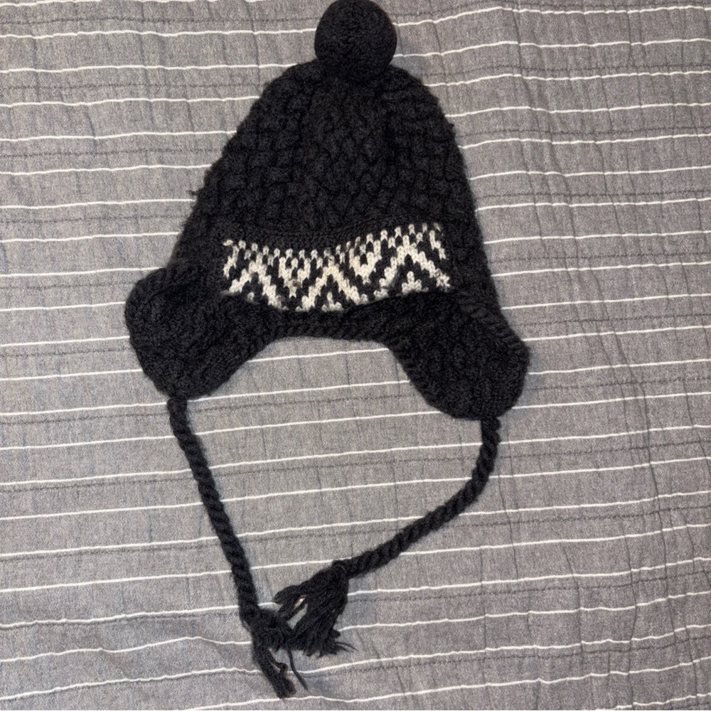 Banana Republic Black and White Earflap Knit Hat